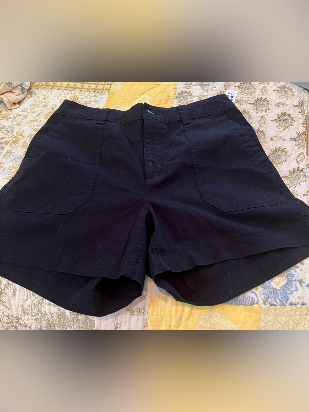 Old Navy Black Shorts (L) NWT